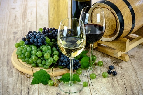 Governor Spanberger Celebrates Virginia Wine Month, Invites Virginians to Support Local Growers