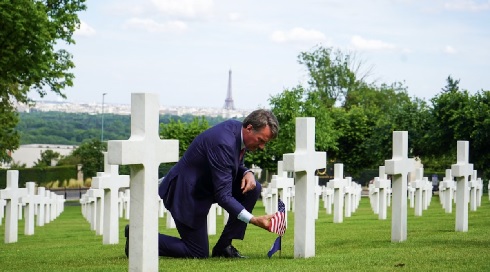 Governor Glenn Youngkin Visits the Suresnes American Cemetery and Memorial