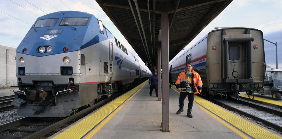 Virginia awards first contracts for projects to expand rail service for Richmond