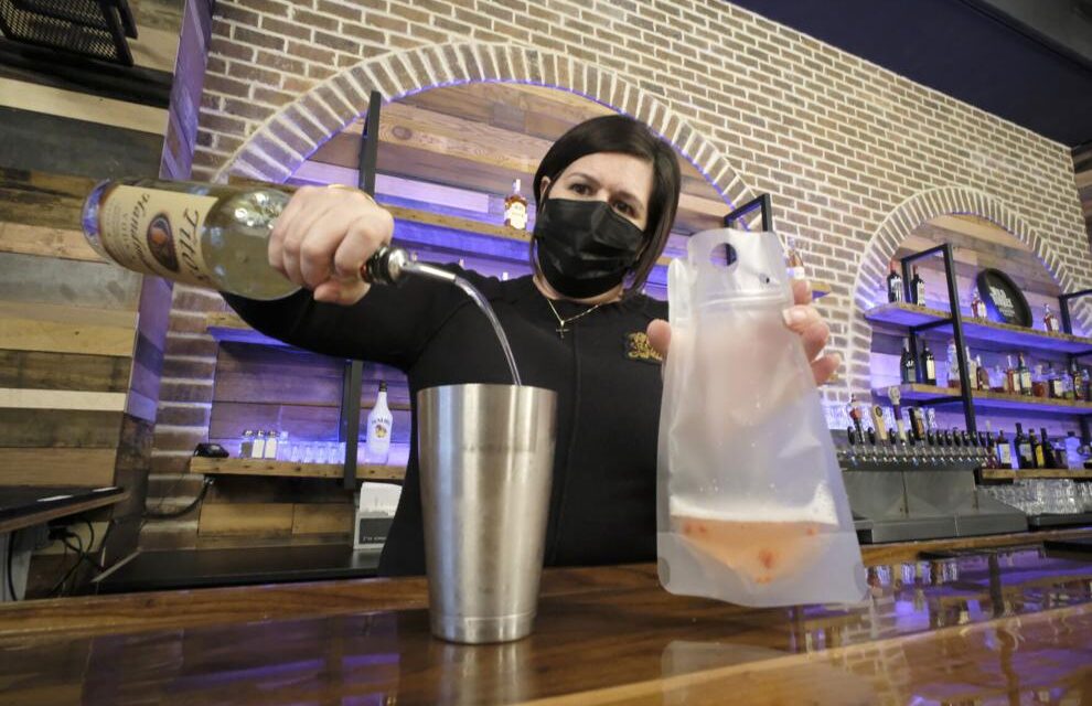Virginia getting closer to making to-go cocktails permanent