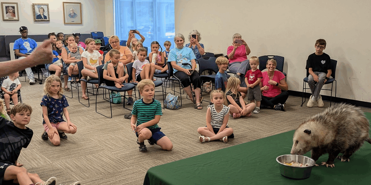 WILDLIFE CENTER OF VIRGINIA PLANS FOR A SUMMER LIBRARY TOUR