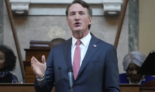 Youngkin praises Virginia’s economy, dismissing Democrats’ concerns over Medicaid and job cuts