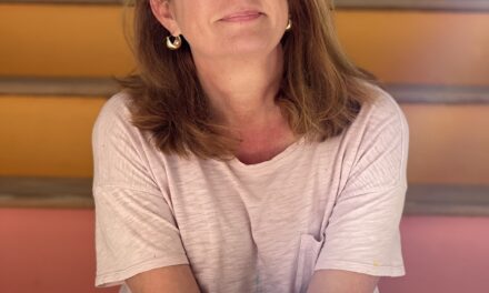 Caroline Murphy brings colorful scenes to TAG