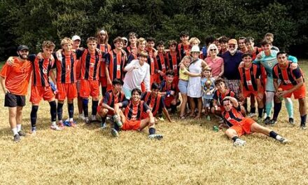 Seahorses Win Soucek Tournament