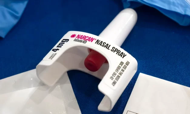 Insurers should cover overdose meds, General Assembly panel says