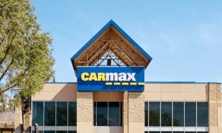 CarMax, big Richmond-area employer, ousts its CEO as sales slump