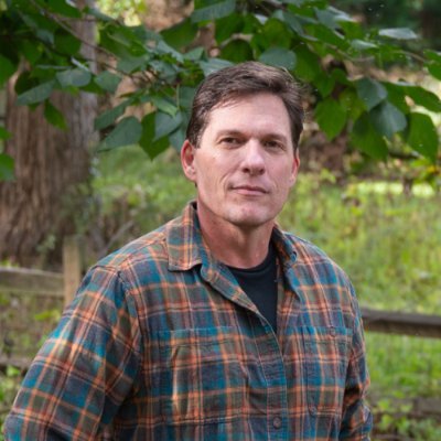 Former Navy pilot seeks to challenge Wittman