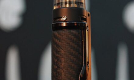 Vape shops would need state license under bill moving through the General Assembly