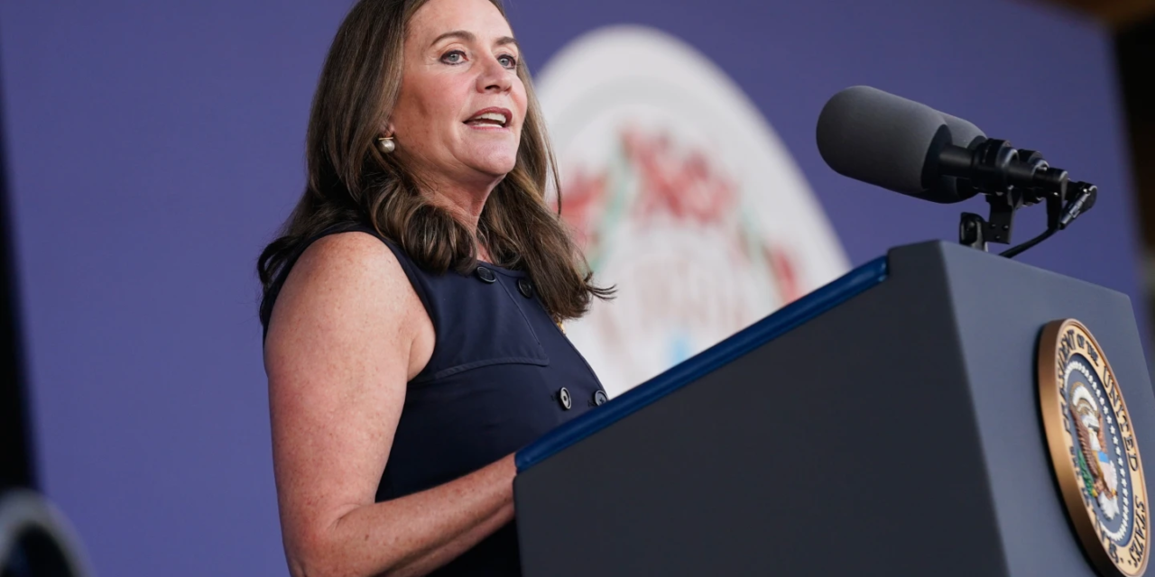 Dorothy McAuliffe, former Virginia first lady, announces congressional campaign