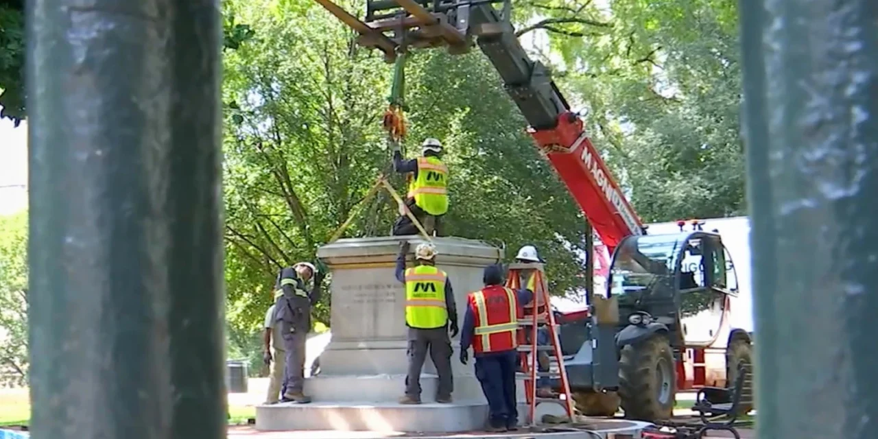 Virginia removes three Confederate memorials